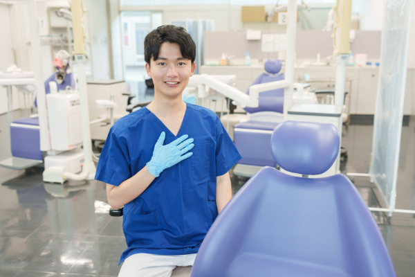 マウスピース矯正ができない歯並びの人でも治療が可能な歯科医師