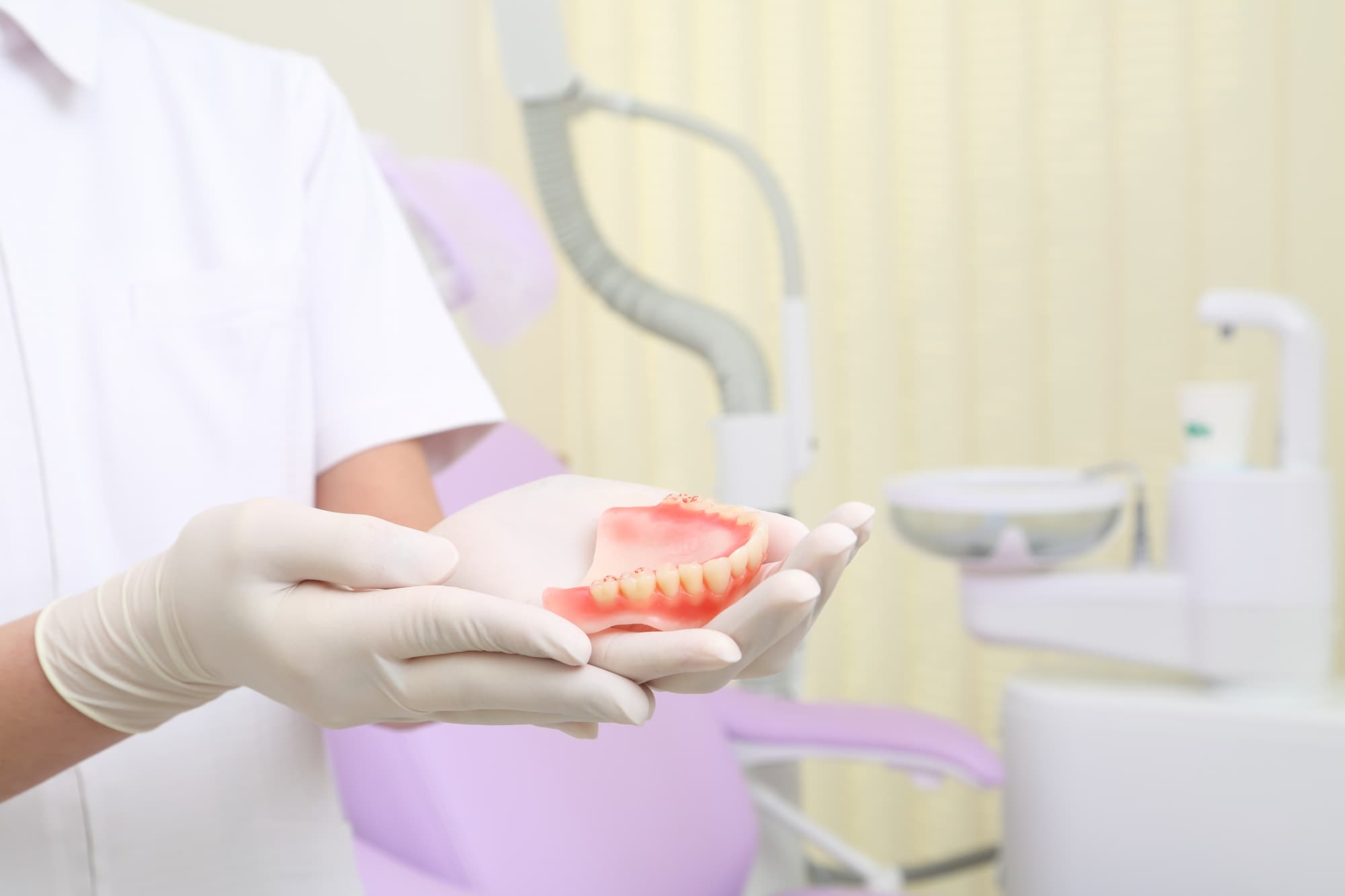 咬合力の回復のために使用する入れ歯